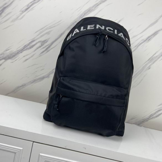 B0538 46X34X18cm